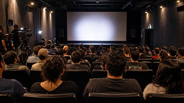 Público en una función de cine mexicano independiente durante un festival en Ciudad de México